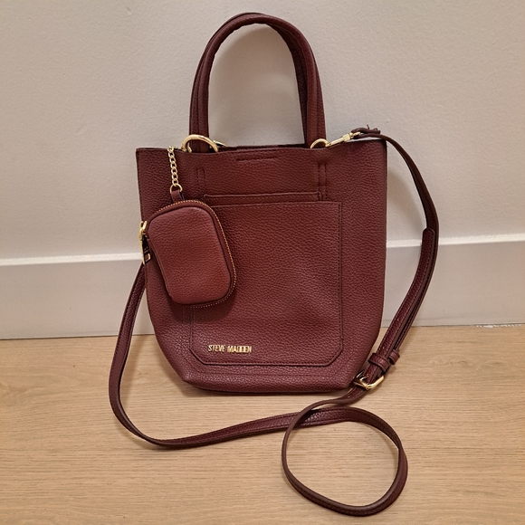 Steve Madden Handbags - Steve Madden Maroon Gold Cross Body Hand Bag Purse With Coin Purse